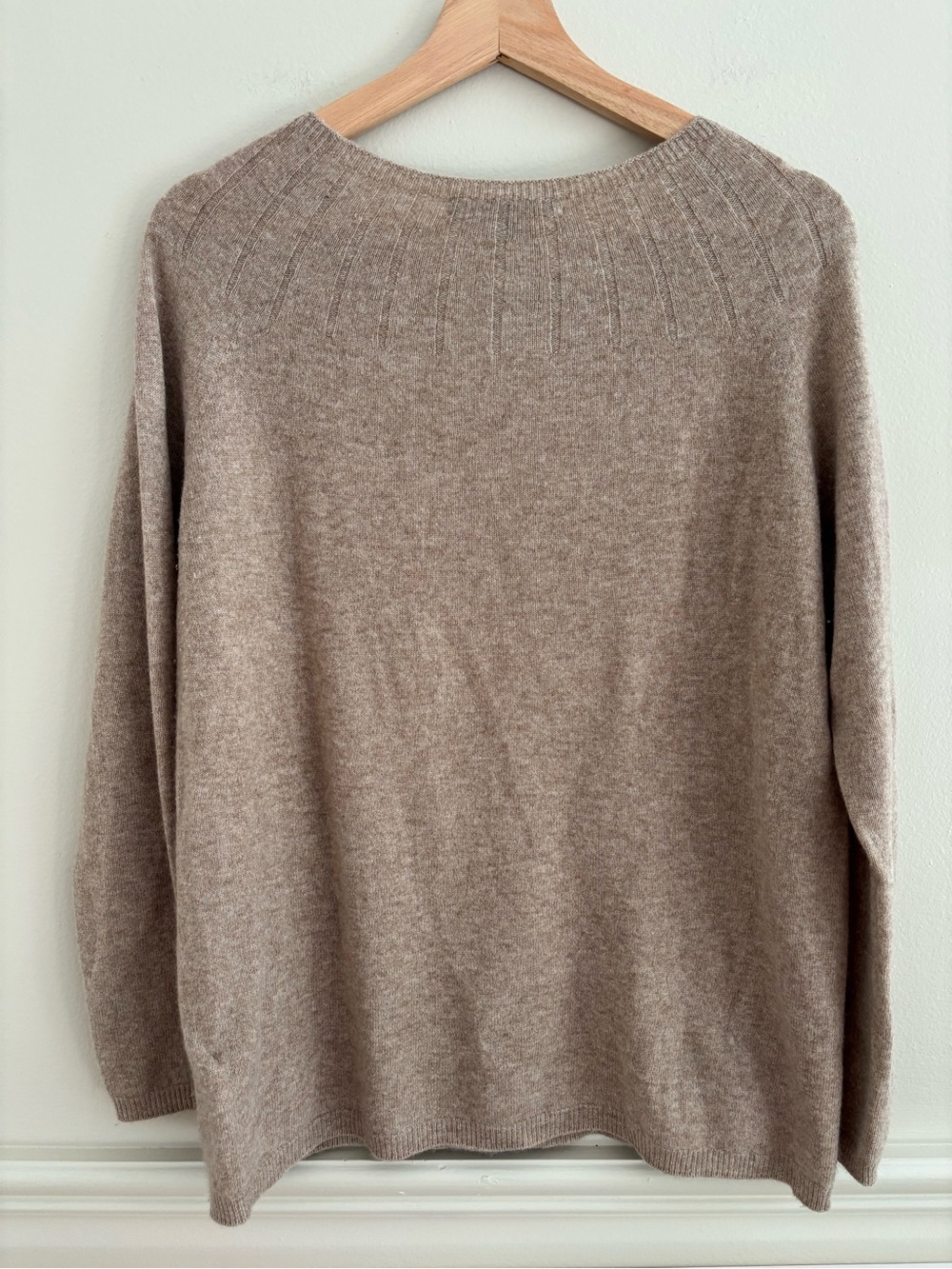 Brooks Brothers cashmere Taupe Cable-Front Crewneck Sweater - Picture 6 of 8
